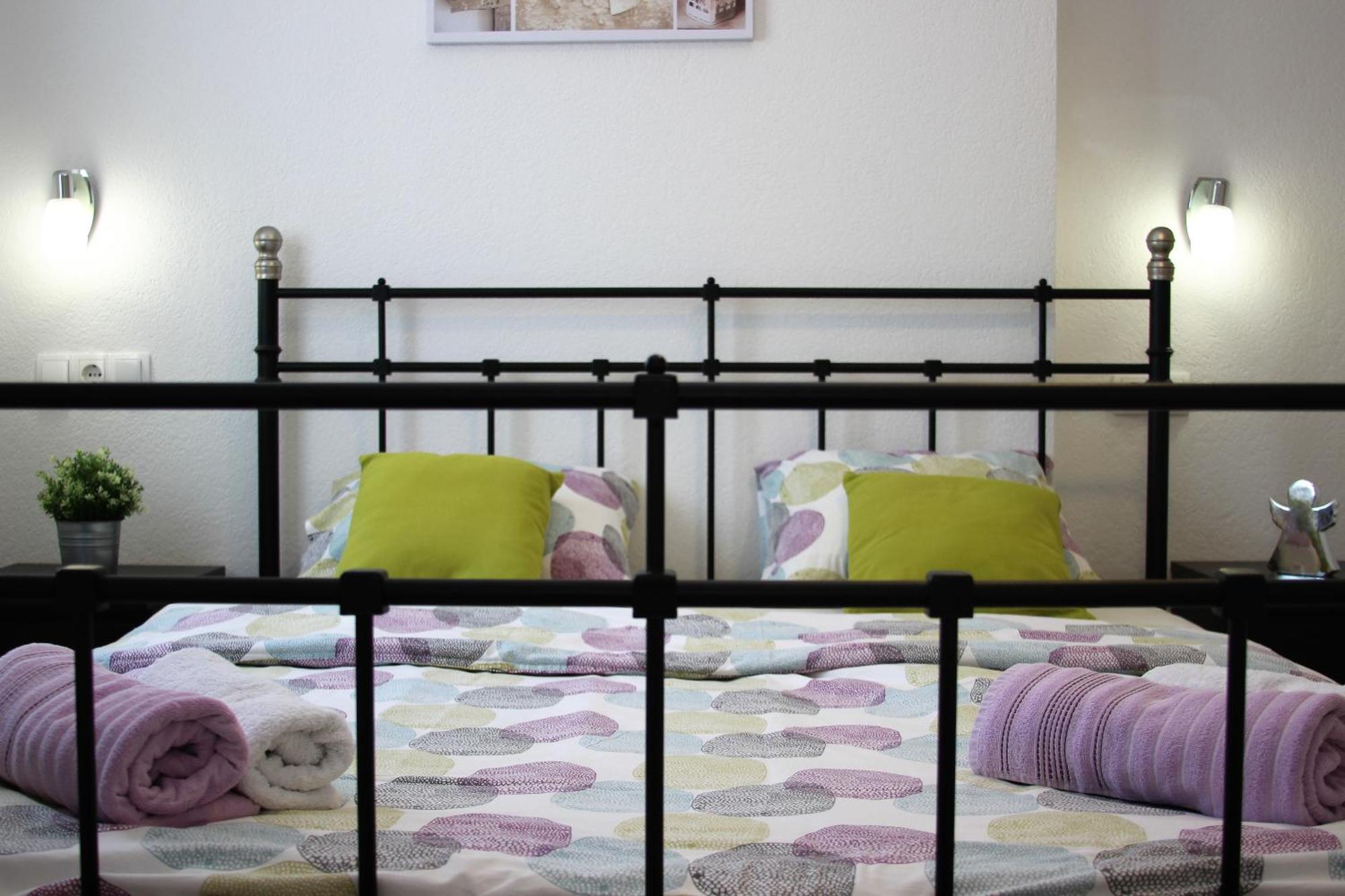 Apartments Medvid Trogir Ruang foto