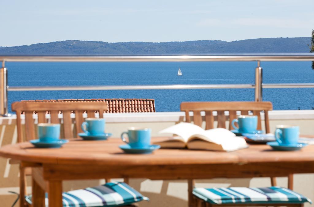Apartments Medvid Trogir Ruang foto