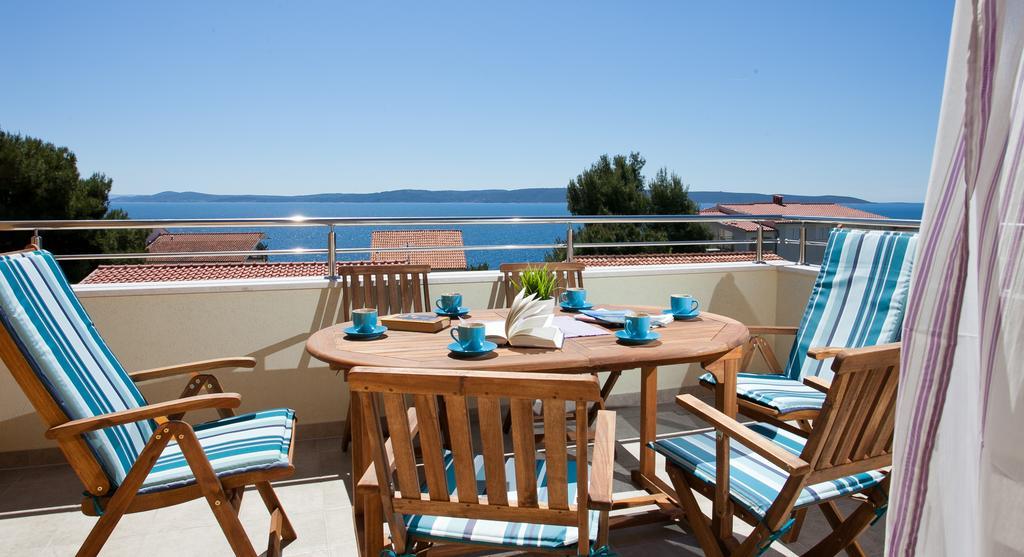 Apartments Medvid Trogir Ruang foto