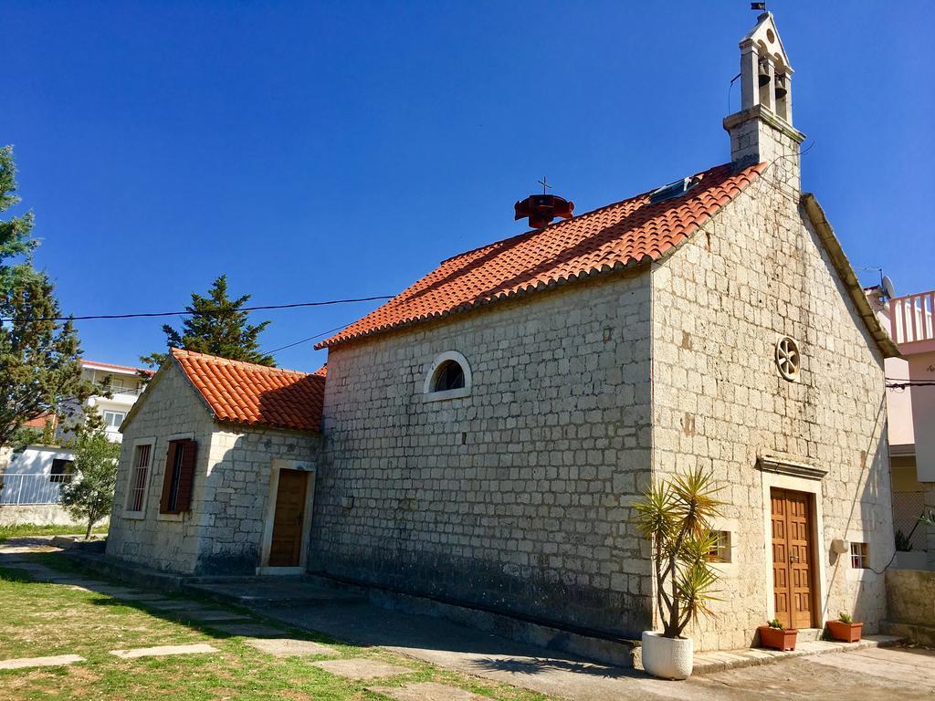 Apartments Medvid Trogir Bagian luar foto